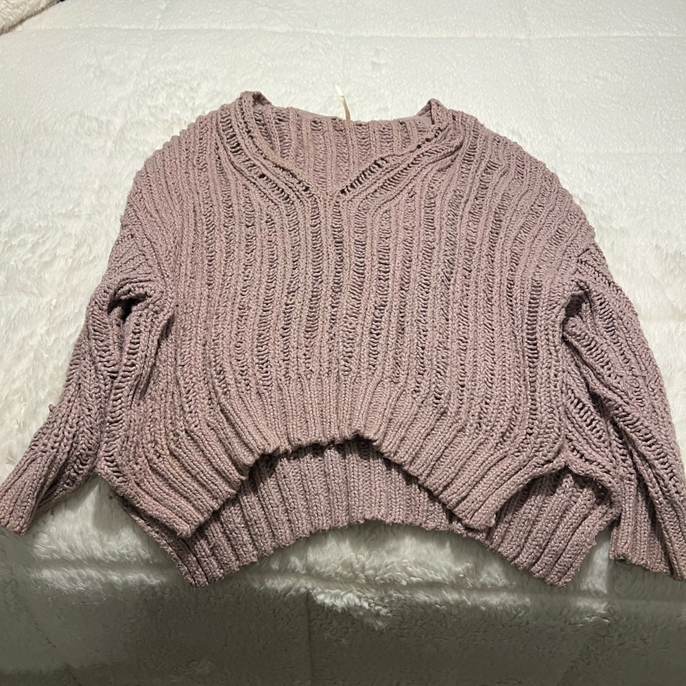 Free People V-Neck Sweater in Dusty Pink
